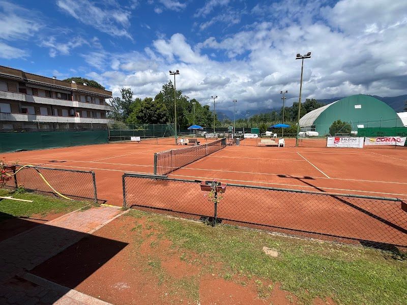 Amici Del Tennis Riviera tennis courts
