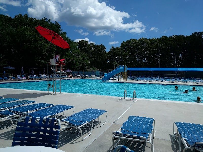 Shipley's Choice Swim & Tennis tennis courts