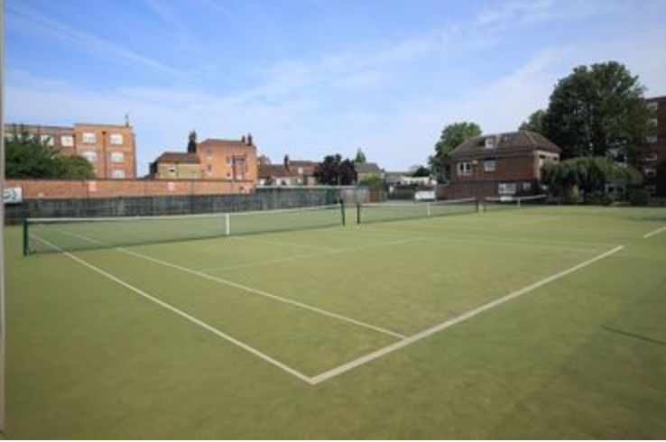 Brampton Tennis Club tennis courts