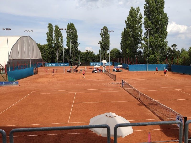 National Tennis Center tennis courts