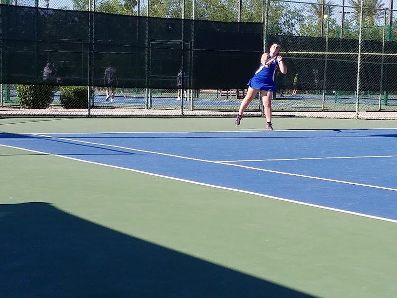 Paseo Racquet Center tennis courts