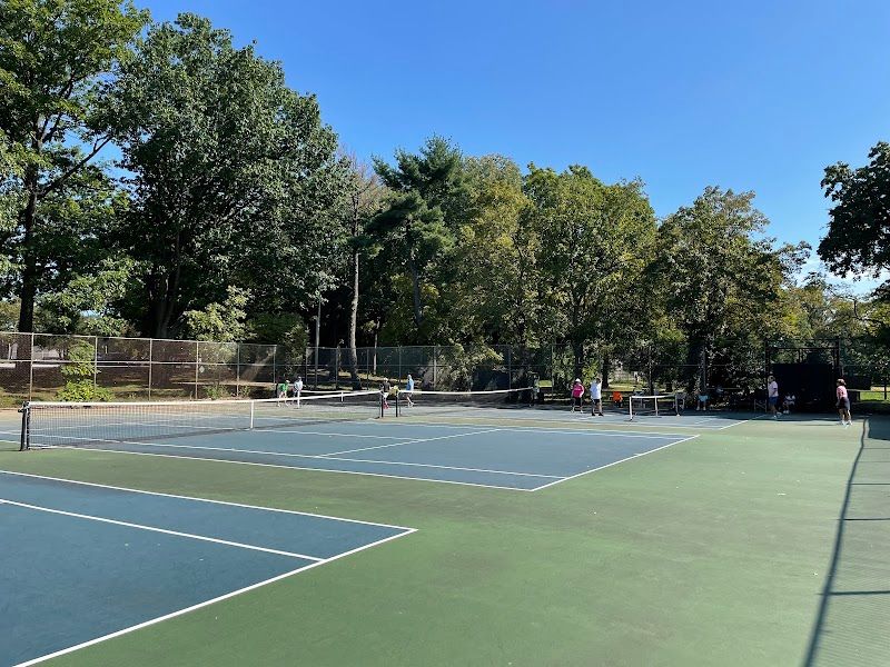 Crocheron Park Tennis Courts tennis courts