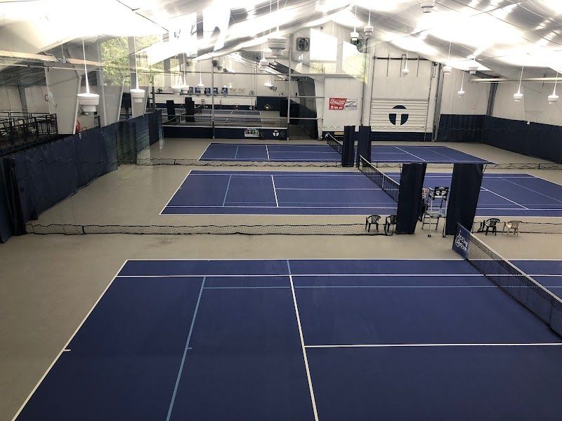 Towpath Tennis Center tennis courts