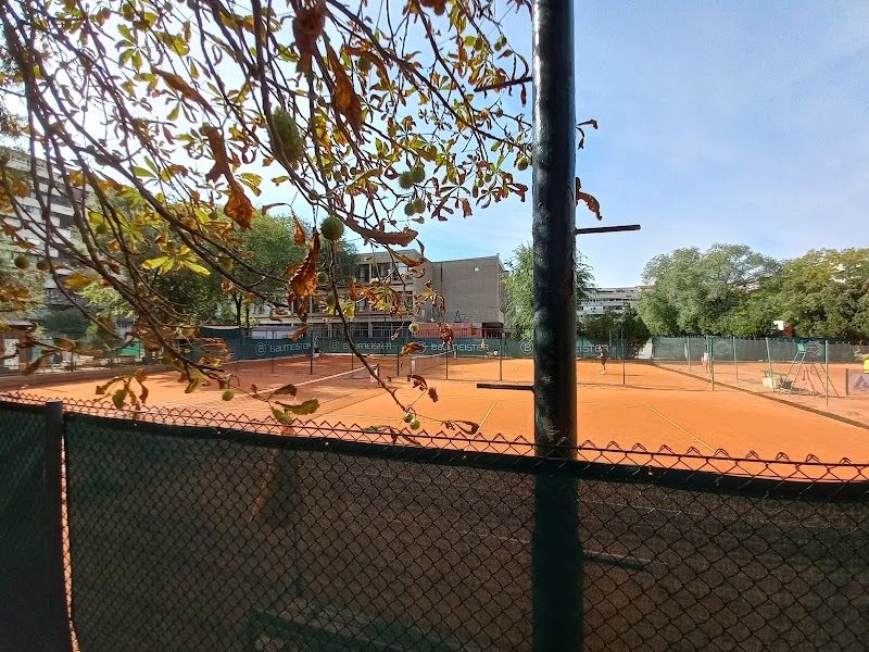 Tennis Club Ušće tennis courts
