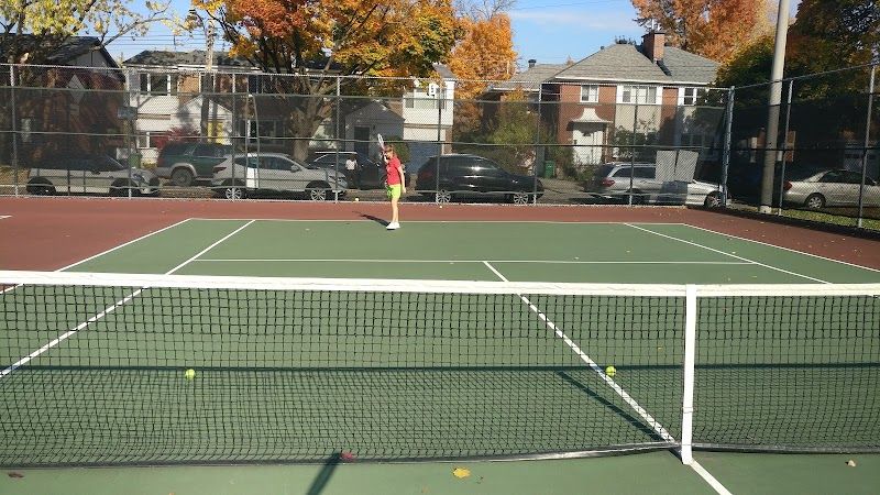 Parc Somerled tennis courts tennis courts