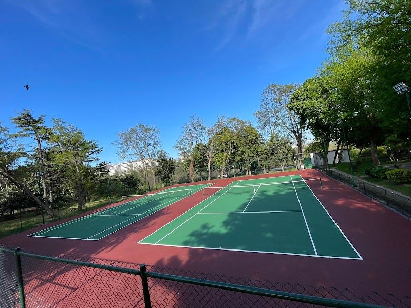 Bosphorus Tennis Club tennis courts