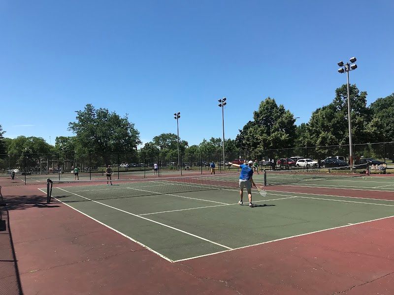 Humboldt Park Tennis Courts tennis courts