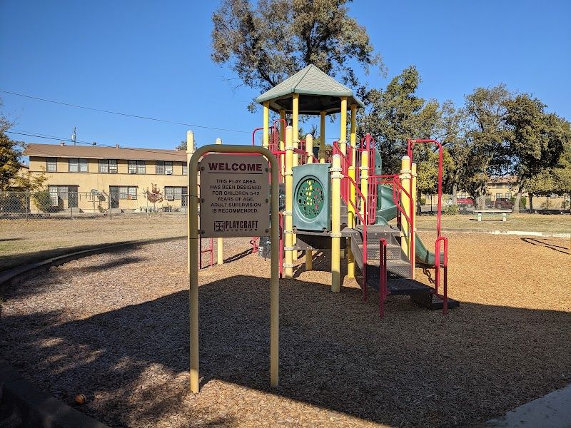 Baxter Park tennis courts