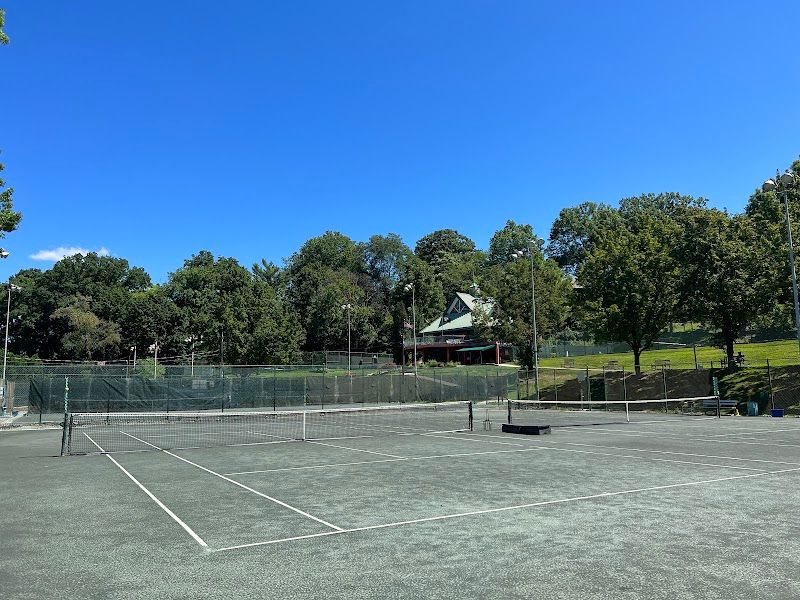 Mt. Lebanon Tennis Center tennis courts