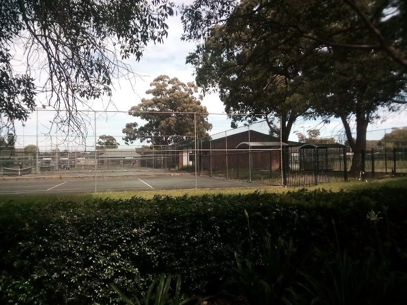 Fairfield Park Tennis Complex tennis courts