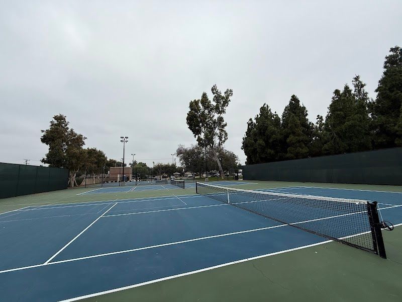 2738 Freeman Ln Tennis Courts tennis courts