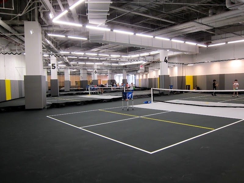 Court 16 Downtown Brooklyn – Tennis and Pickleball tennis courts