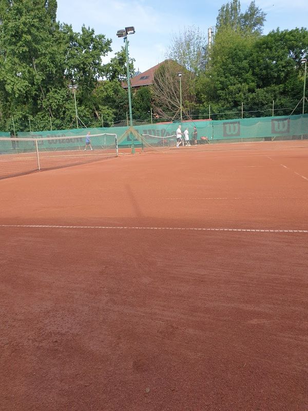 Városmajori Tennis Club tennis courts