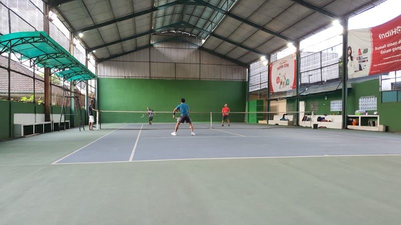 Lapangan Tennis Telkom Jl. Monginsidi tennis courts