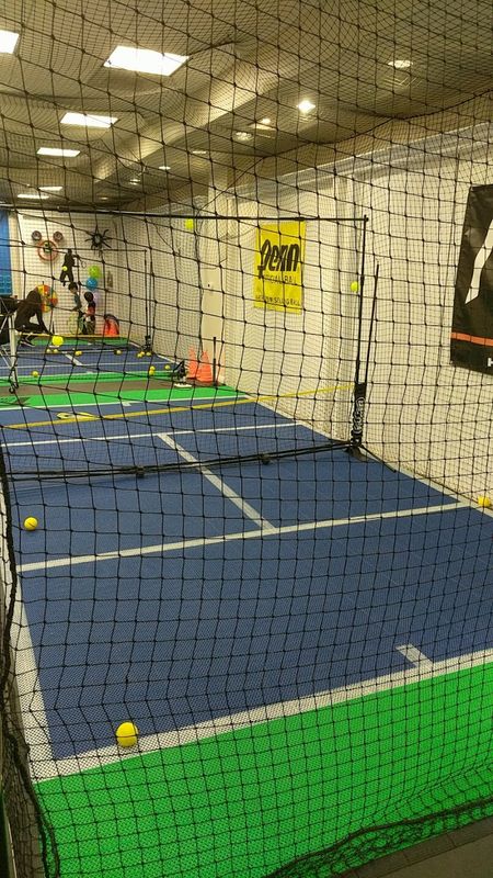 Tiny Tennis tennis courts