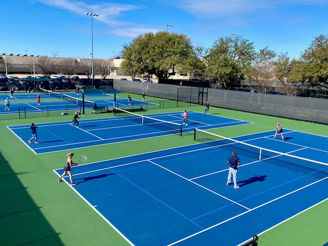 High Point Tennis Center tennis courts
