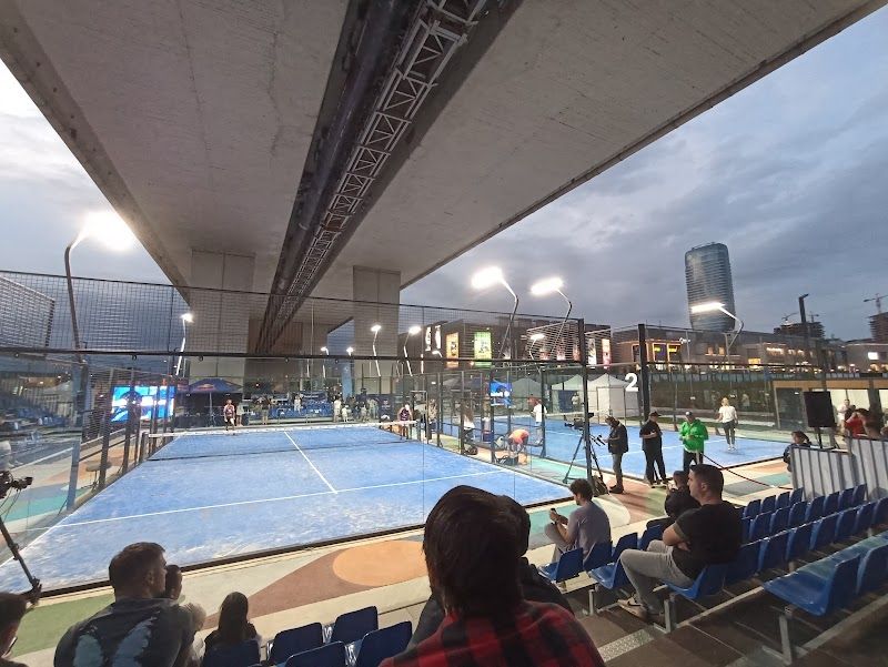 Padel Courts Belgrade Waterfront tennis courts