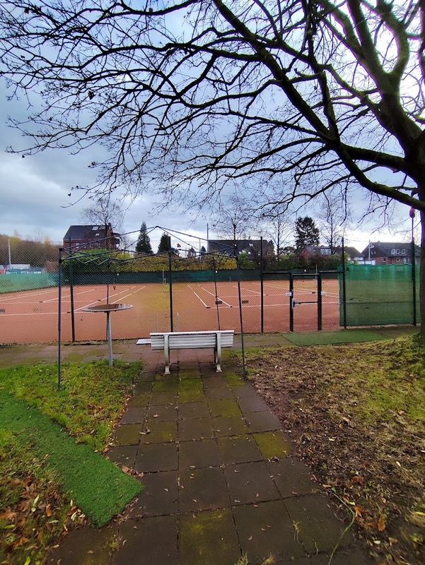 Tennisplatz tennis courts