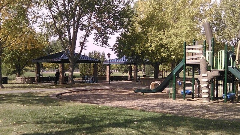 Greenbriar Park tennis courts