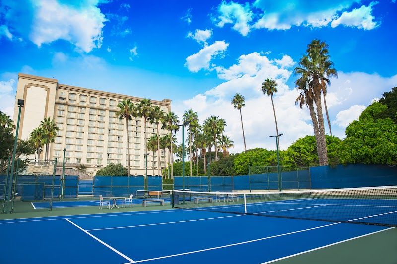 Marina Racquet Club tennis courts