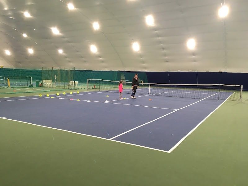 Zhulebinskiy Bul'var Tennis court tennis courts