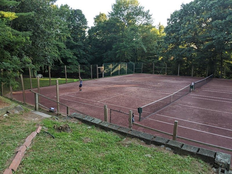 Armonk Tennis Club tennis courts