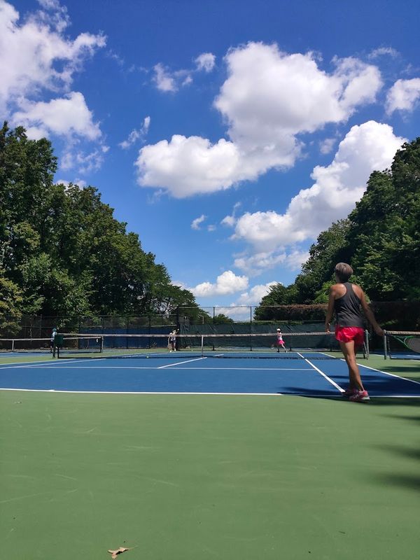 Riverside Park Tennis Courts tennis courts