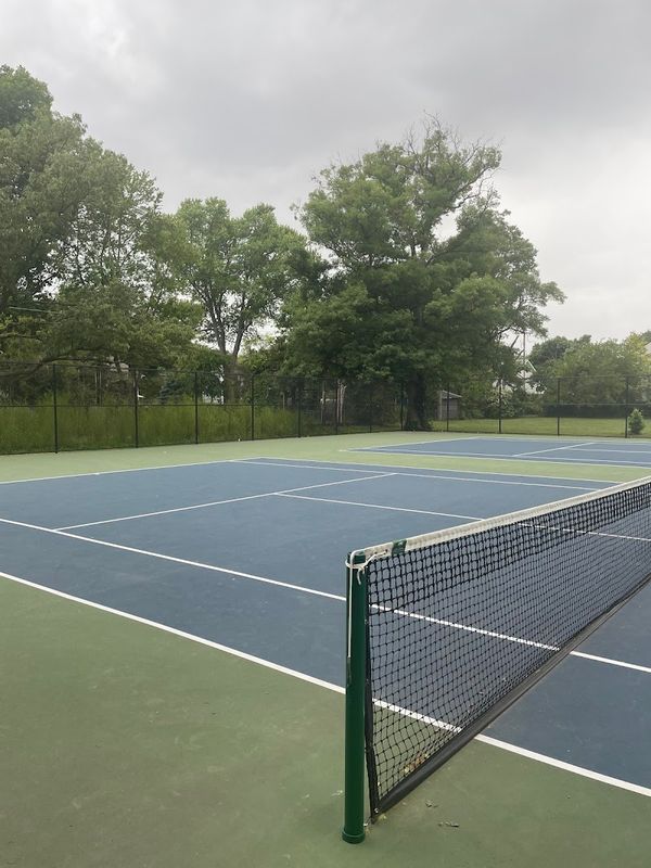 Bruin Park Tennis courts tennis courts