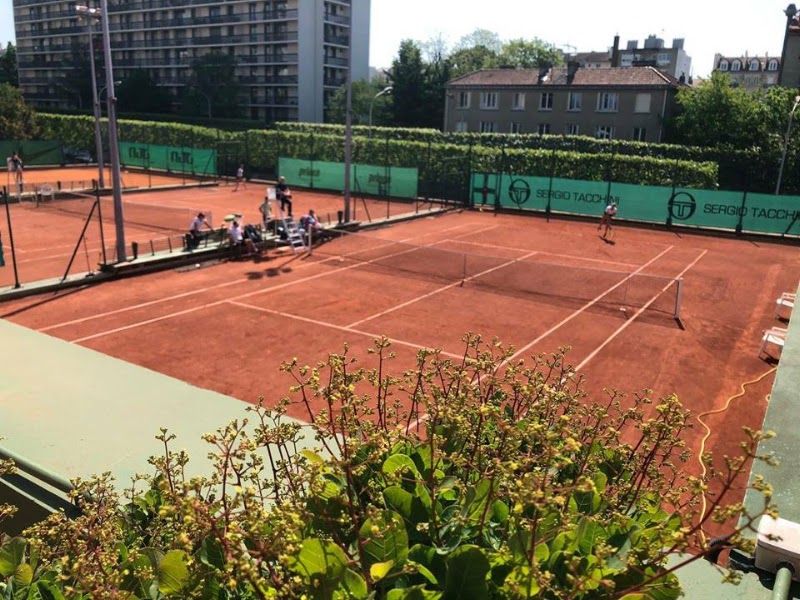 Courbevoie Tennis tennis courts