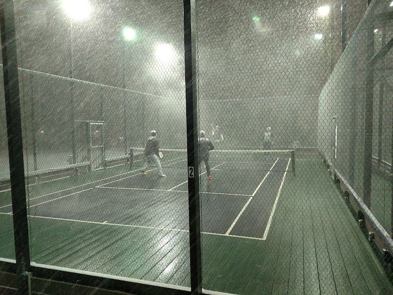 Platform Tennis Center tennis courts