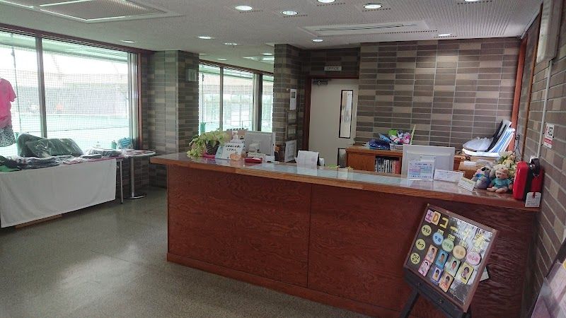 Musashino Dome Tennis Club tennis courts