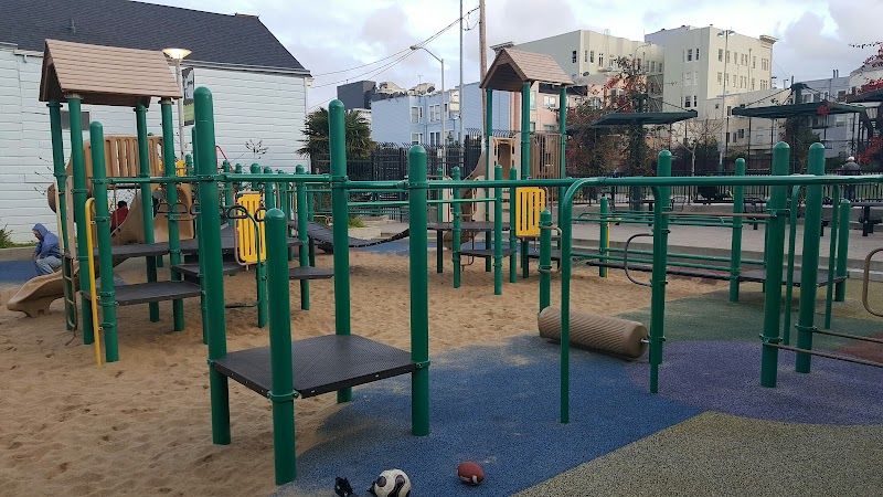 Mission Playground Park tennis courts