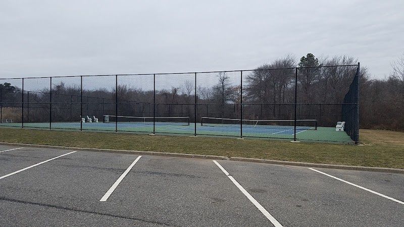 Babylon Park Ave Tennis Courts and Trails tennis courts