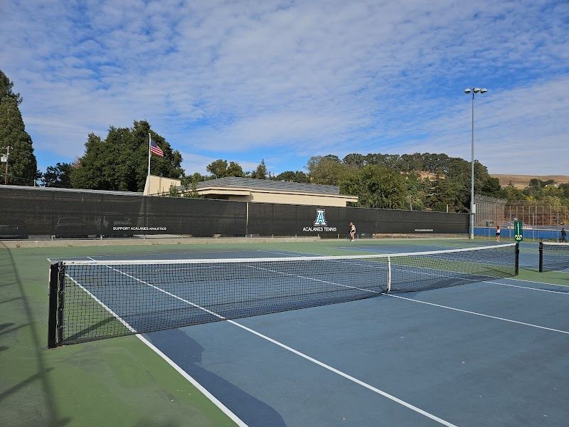 Acalanes Tennis Courts tennis courts