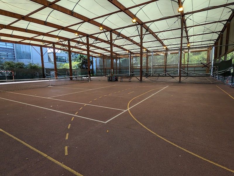 Tennis Carnot tennis courts