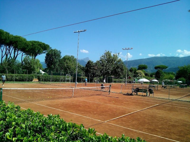 Sporting Club Tennis Cinquale tennis courts